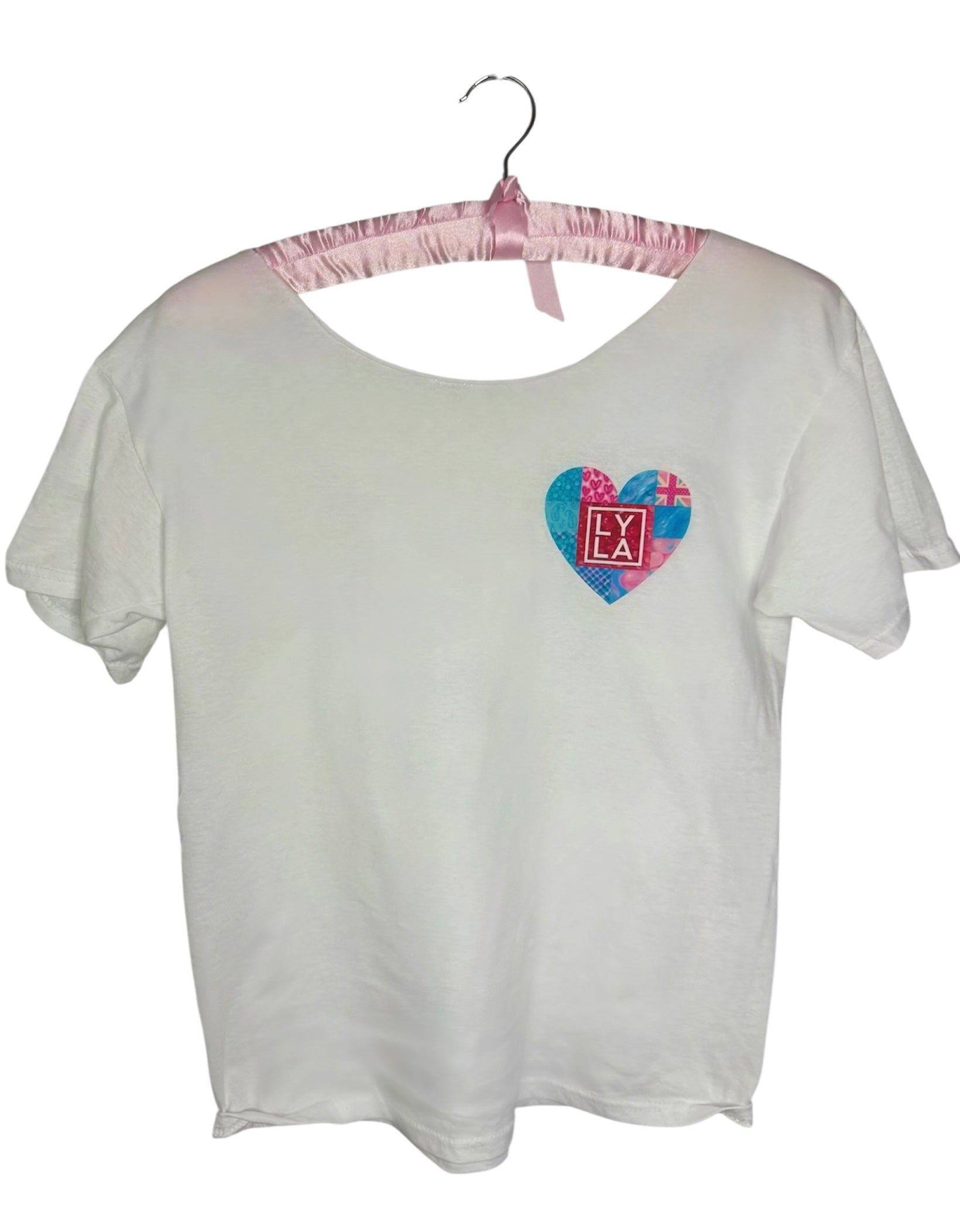 LYLA graphic off-shoulder tee